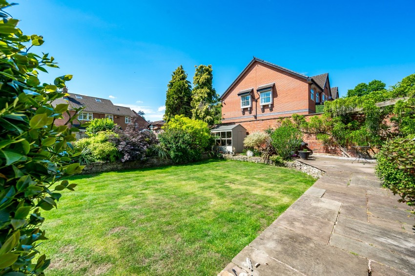 Images for Framingham Road, Sale, M33