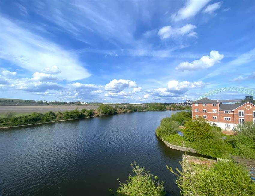 Images for Old Coach Road, Runcorn