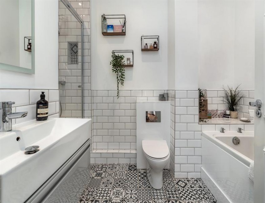 Images for Barnfield House, St Hilarys Park, Alderley Edge