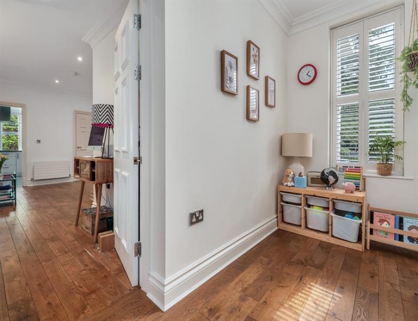 Images for Barnfield House, St Hilarys Park, Alderley Edge