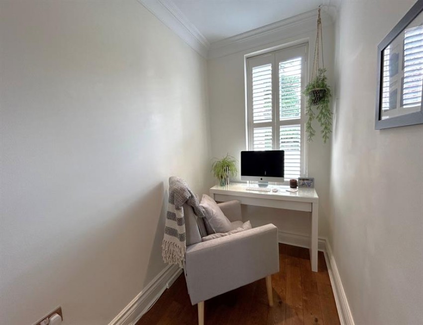 Images for Barnfield House, St Hilarys Park, Alderley Edge