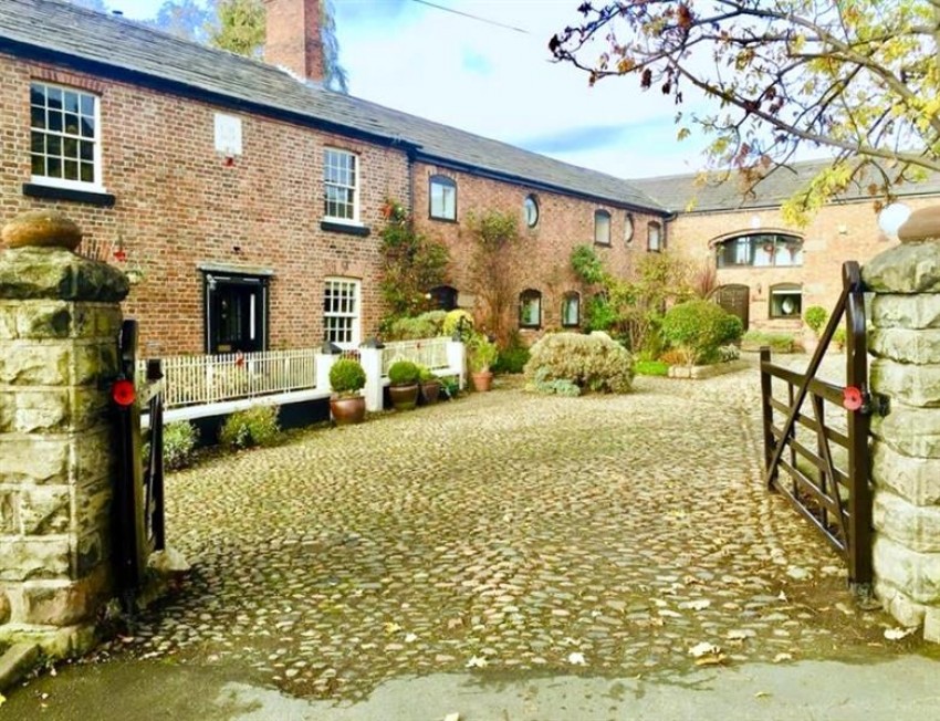 Images for Rake House Mews, Lower Rake Lane, Helsby, Frodsham