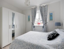 Images for Head of cul de sac location and private landscaped garden in Thistle Close