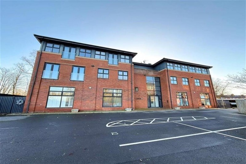 Dane Road, Metro House, M33