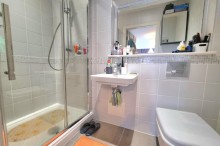 Images for Dane Road, Metro House, M33