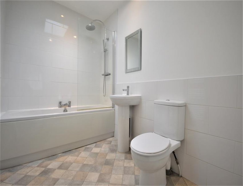 Images for Woodcote Ave, Bramhall