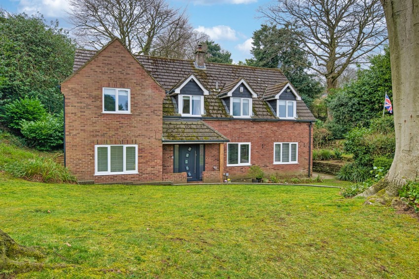 Images for Warren Court, Frodsham