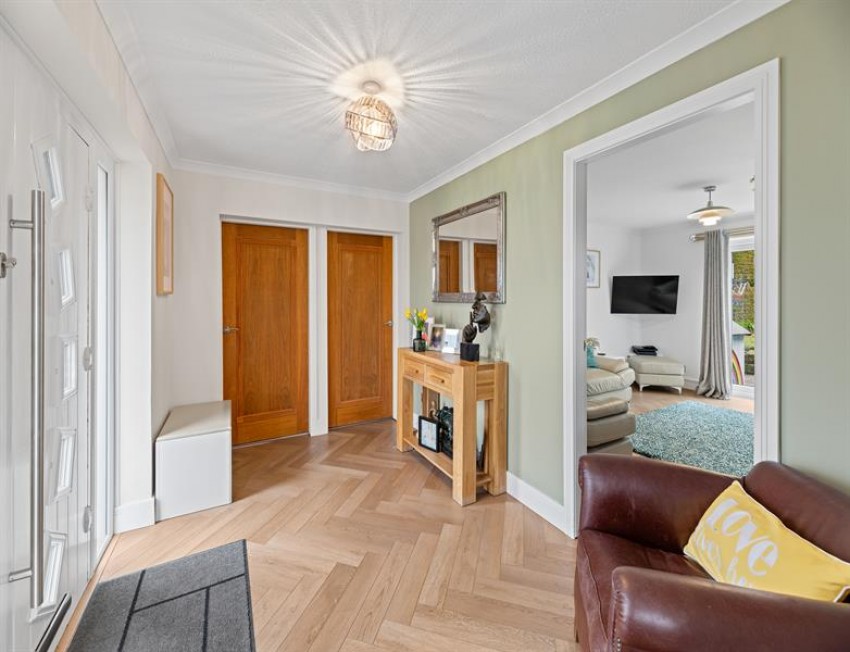 Images for Warren Court, Frodsham