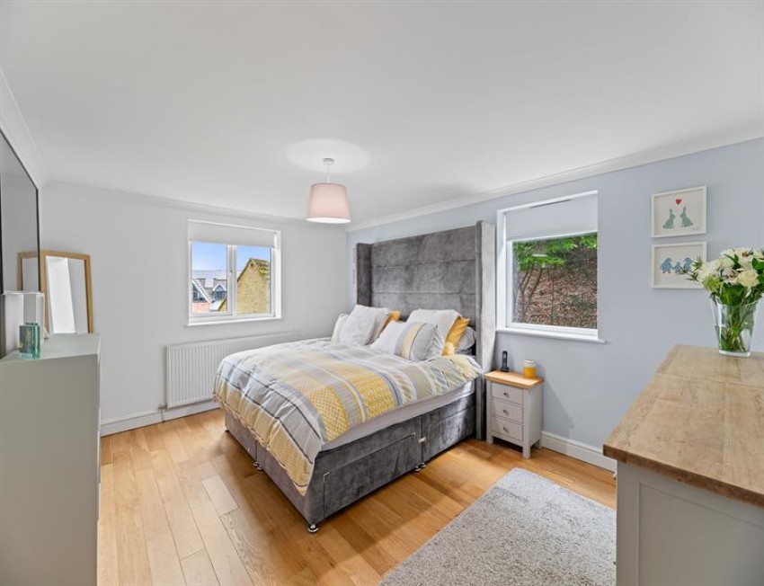 Images for Warren Court, Frodsham