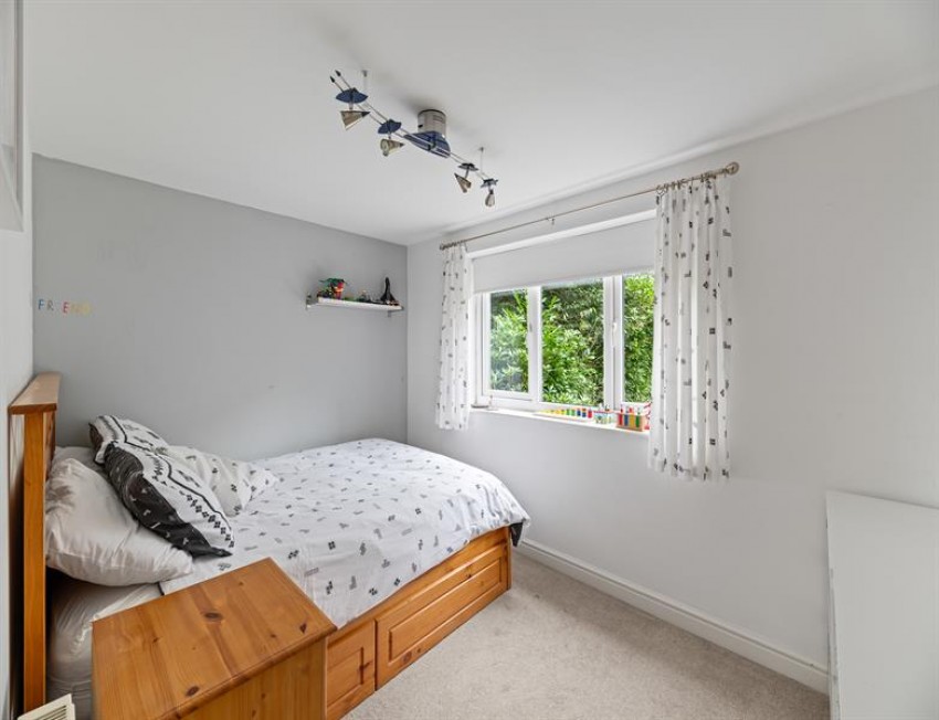 Images for Warren Court, Frodsham