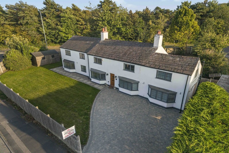 Knutsford Road, Grappenhall, Warrington