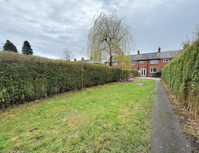 Images for Greenbank Road, Sale, M33