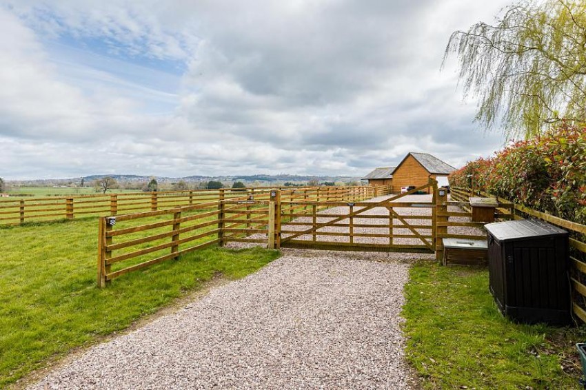 Images for The Drifthouse, Duddon