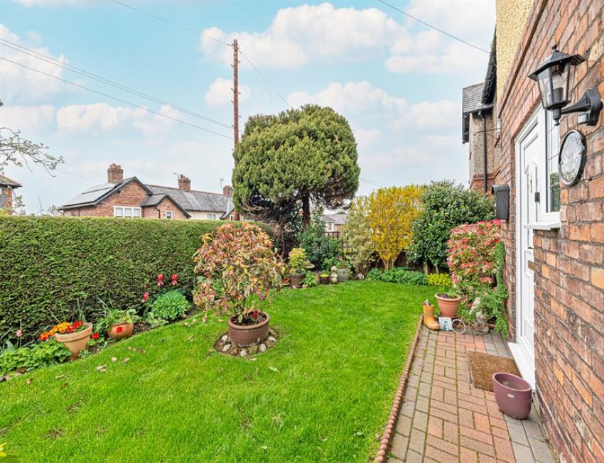 Images for Kingsway, Frodsham
