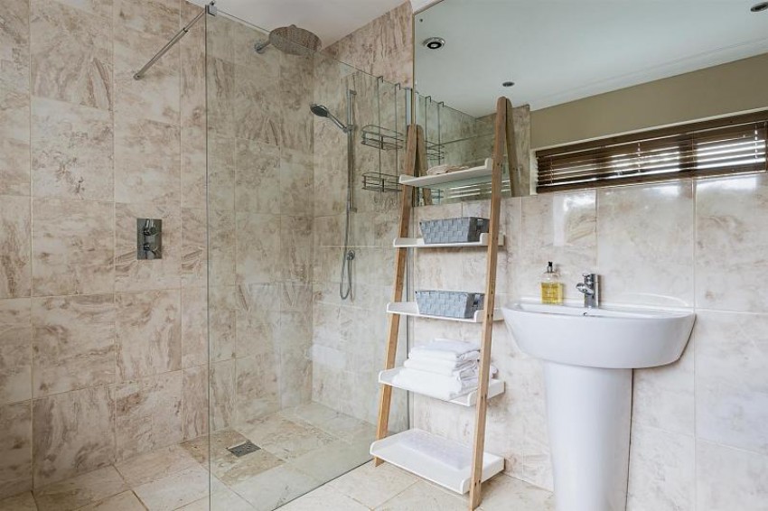 Images for Dalefords Lane, Whitegate