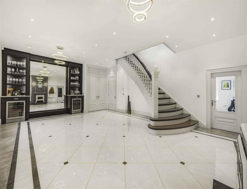 Images for South Road, Hale