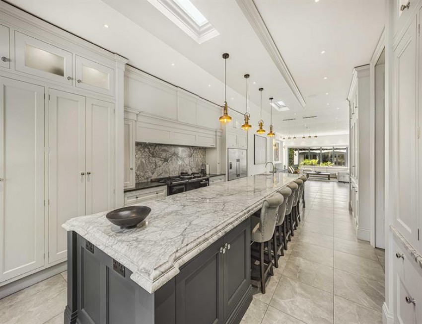 Images for South Road, Hale