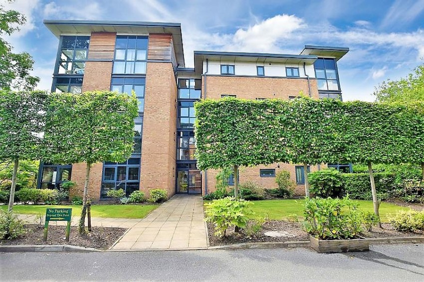 Images for Larke Rise, Manchester