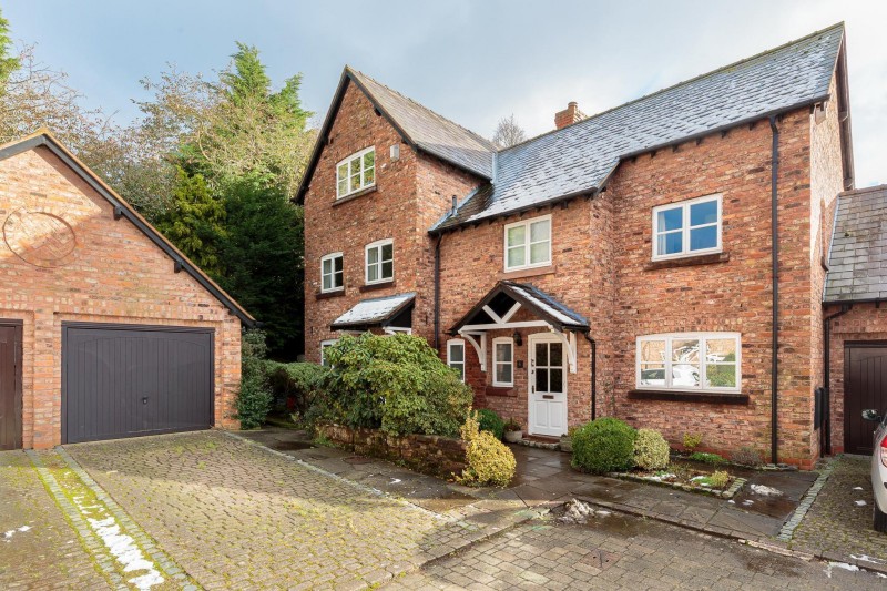 Millfield Lane, Tarporley