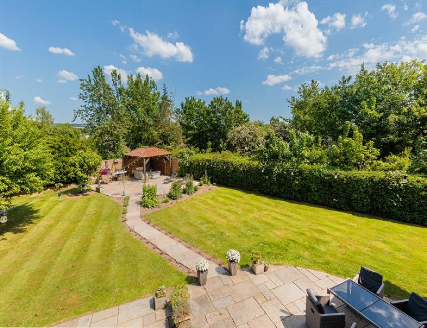 Images for 2612 square feet, 0.30 acre in Clotton, just five minutes drive from Tarporley village