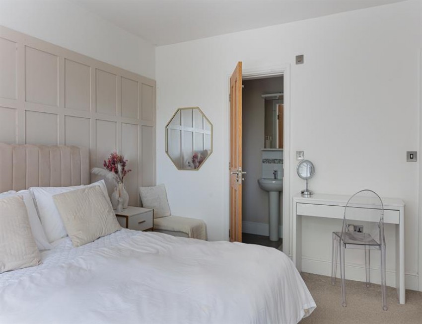 Images for 2612 square feet, 0.30 acre in Clotton, just five minutes drive from Tarporley village