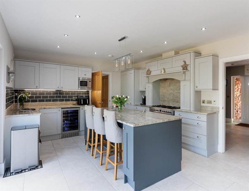 Images for 2612 square feet, 0.30 acre in Clotton, just five minutes drive from Tarporley village