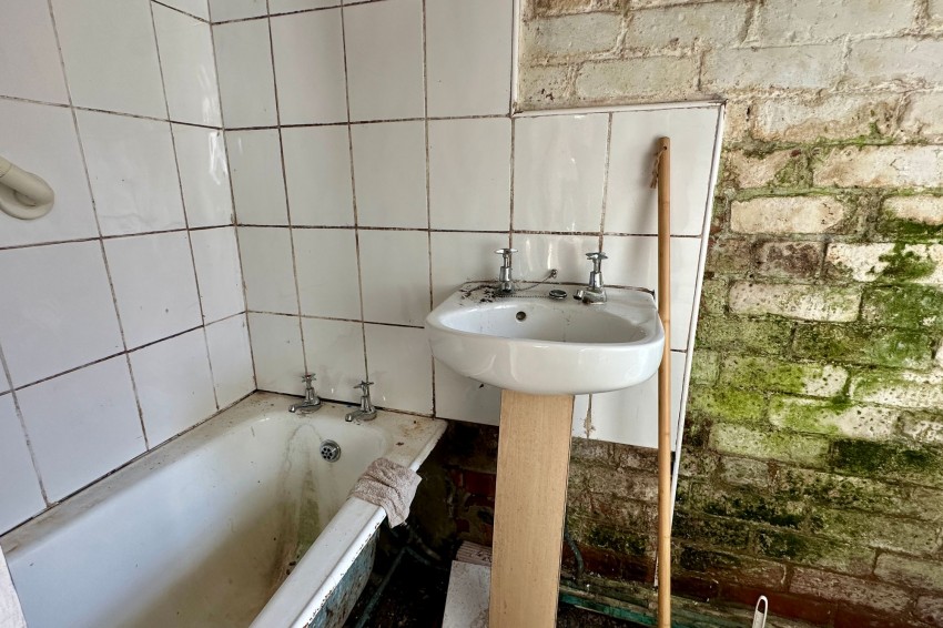 Images for Glanvor Road, Stockport, SK3
