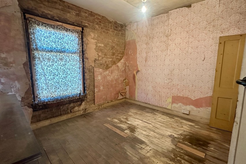 Images for Glanvor Road, Stockport, SK3