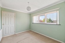 Images for Hawthorne Road, Frodsham, WA6