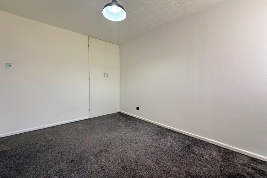 Images for The Avenue, Moss Manor, M33