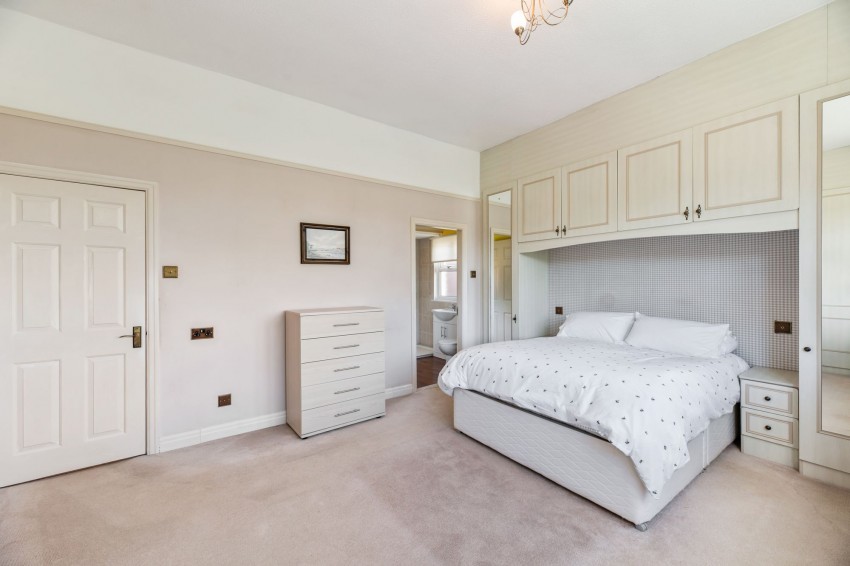 Images for Kingsley Road, Frodsham, WA6