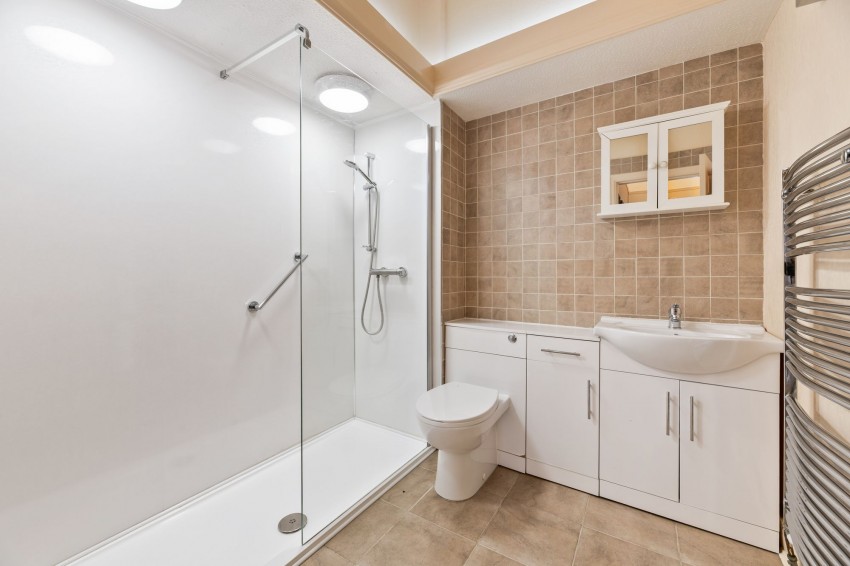 Images for Kingsley Road, Frodsham, WA6