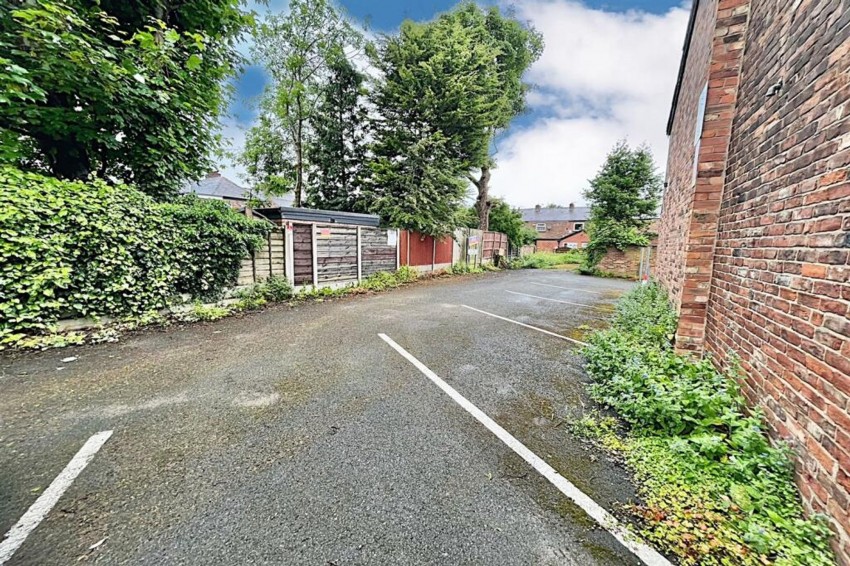 Images for Davenfield Grove, Manchester, M20