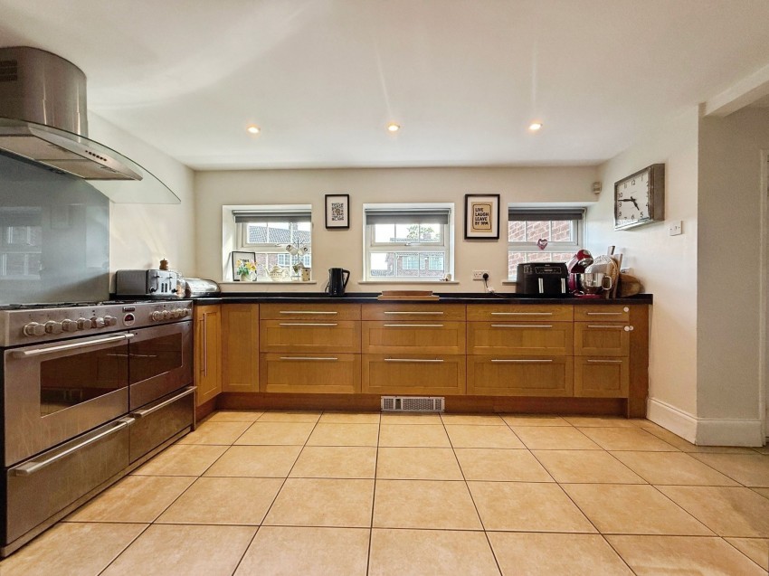 Images for Patch Lane, Bramhall, SK7