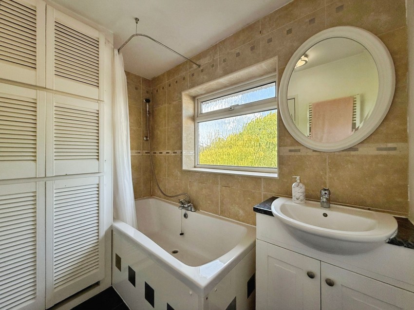 Images for Patch Lane, Bramhall, SK7