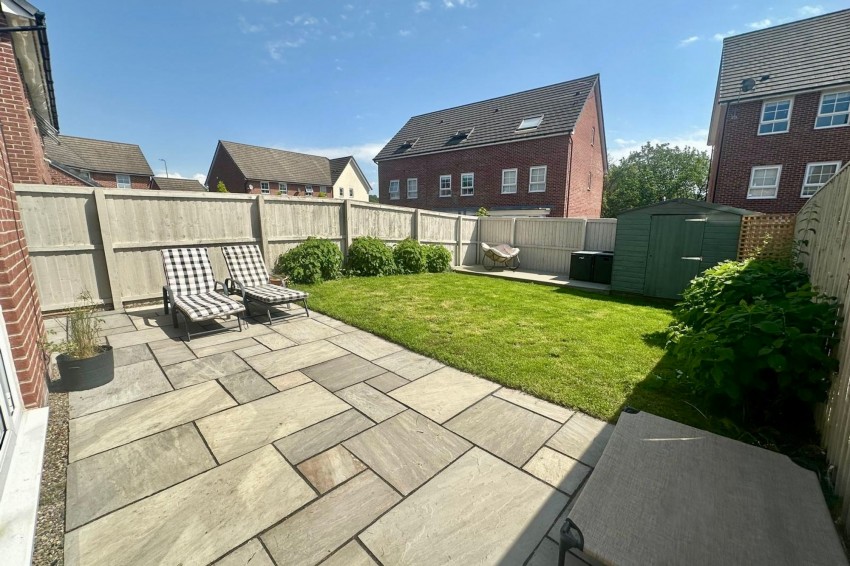 Images for Honiton Avenue, Hyde, SK14