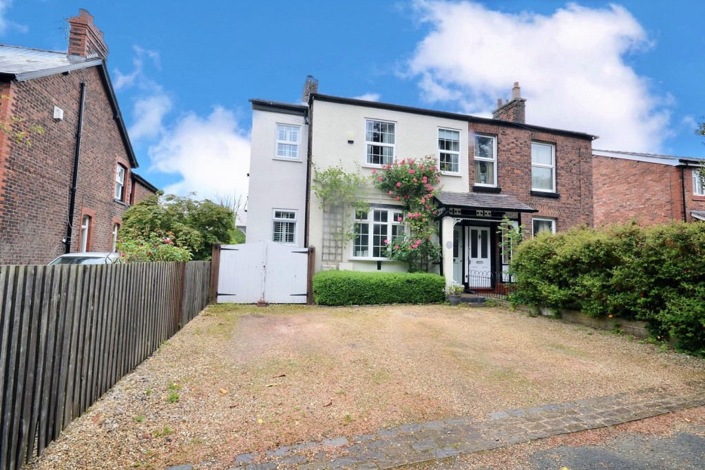 Pool Lane, Lymm, 3 bedroom, Semi Detached