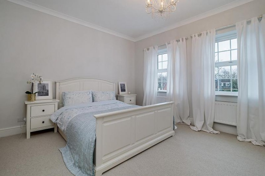 Images for Pool Lane, Lymm