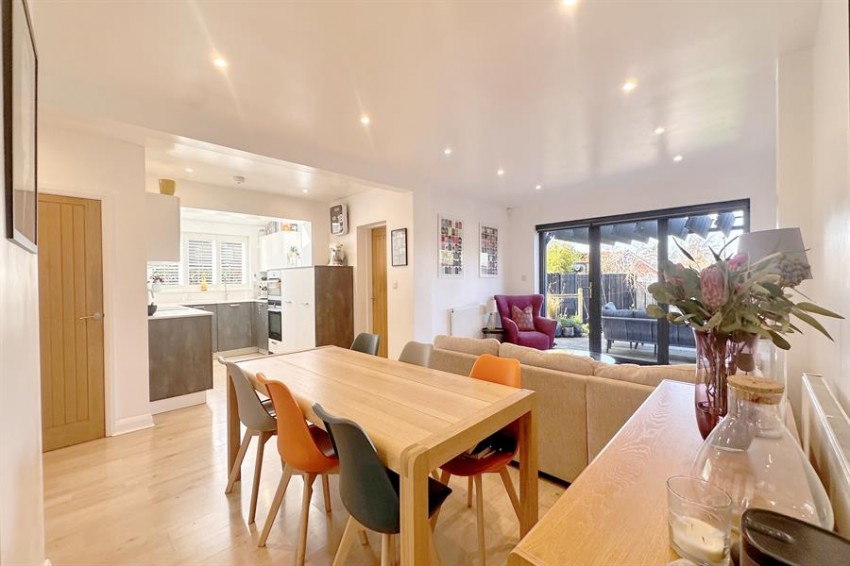 Images for London Road North, Poynton