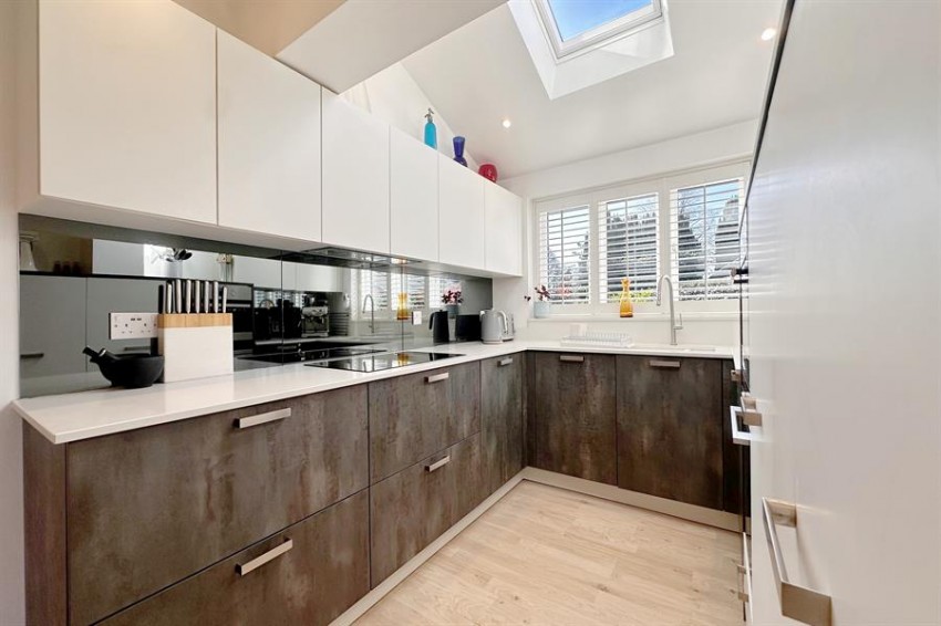 Images for London Road North, Poynton