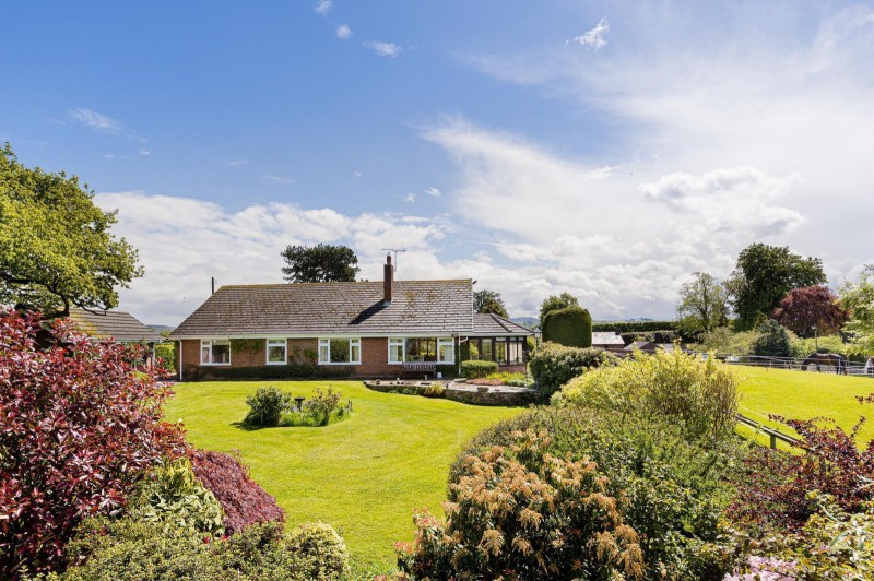 Rocky Lane, Tattenhall, Chester