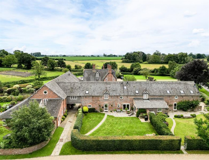 Images for Alpraham Hall Barns, Alpraham Green, Alpraham, Tarporley