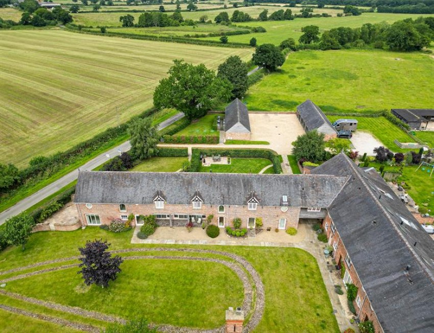 Images for Alpraham Hall Barns, Alpraham Green, Alpraham, Tarporley