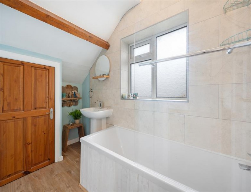 Images for Robin Lane, Chelford