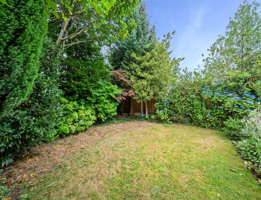 Images for Robin Lane, Chelford