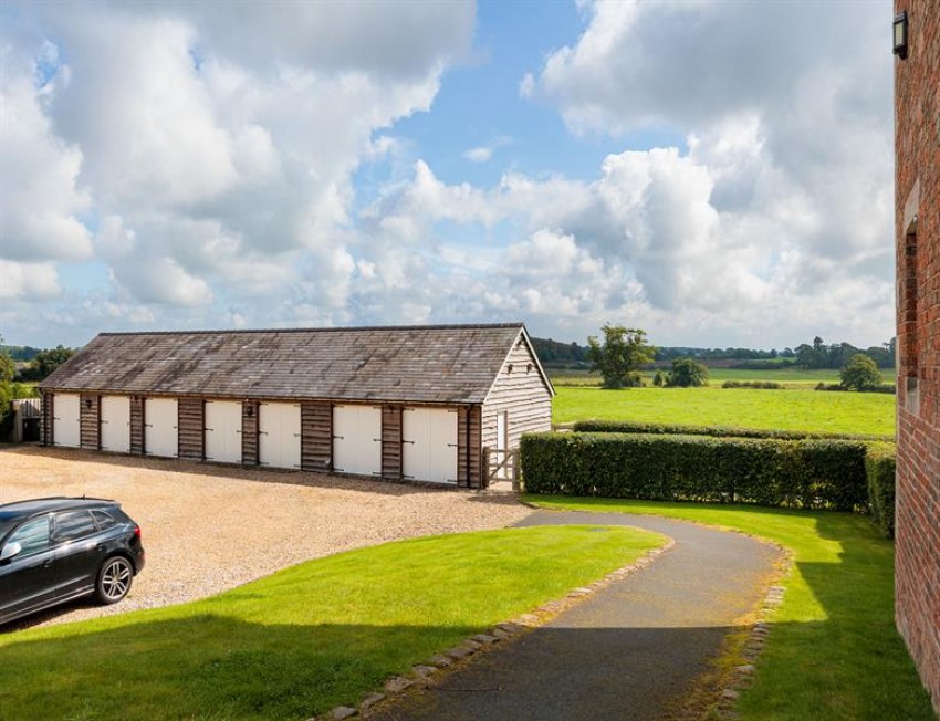 Images for Bulkeley Grange Barns, Bulkeley