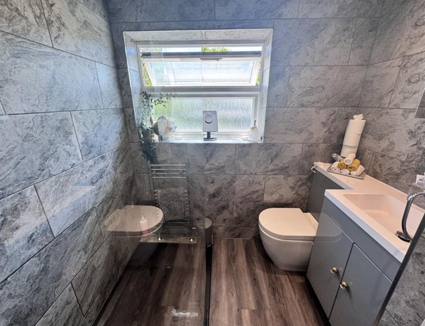 Images for Warmbrook Road, Chapel-En-Le-Frith