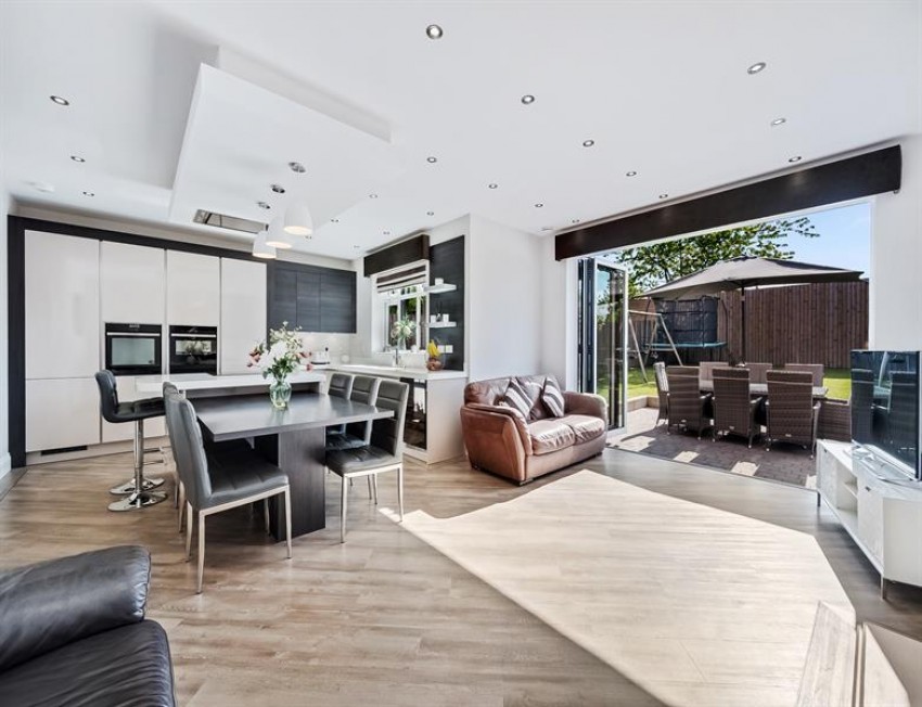 Images for Sandy Lane, Romiley