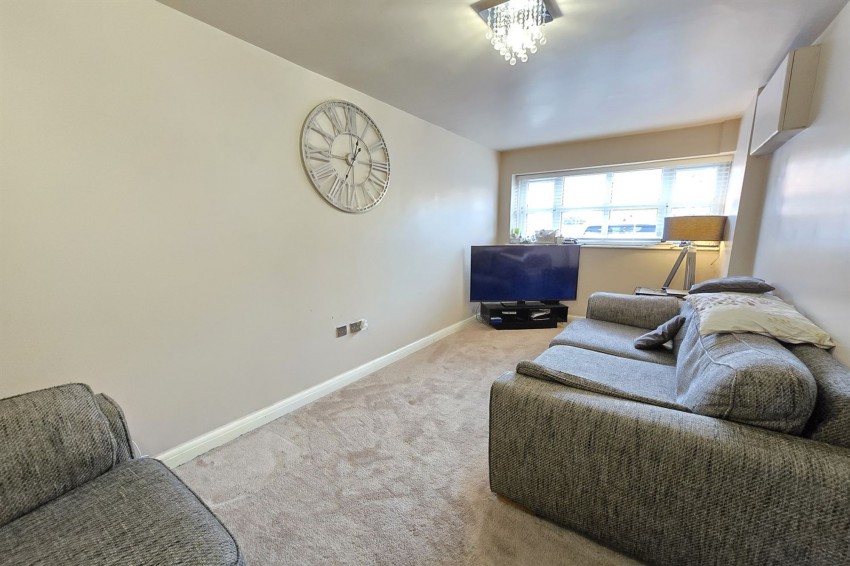 Images for Alberbury Avenue, Timperley, WA15