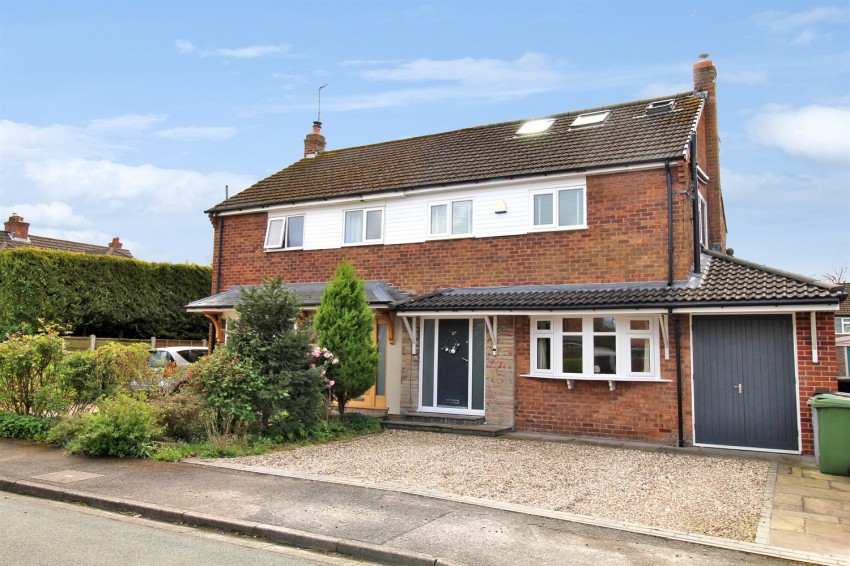 Images for Alderdale Grove, Wilmslow